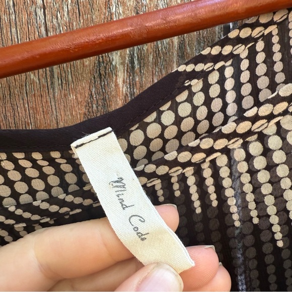 MIND CODE Women’s Black Cream Chevron Sheer Long Sleeve Top Blouse Size Small - Picture 4 of 9